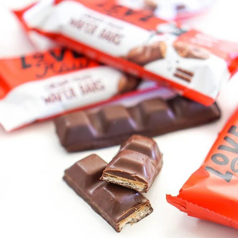 Love Raw Milk Choc Cream Wafer Bars x2 43g